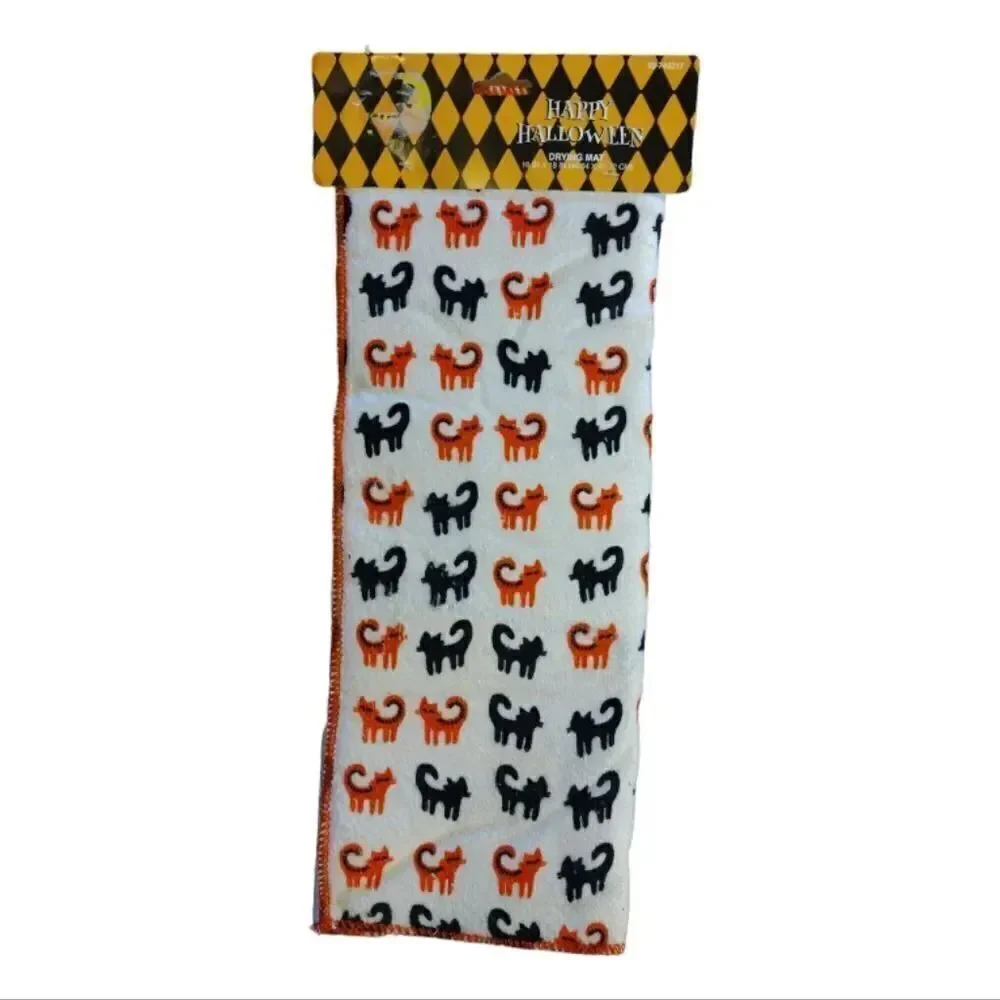 Retro Halloween Themed Pot Holders Dish Mat And Tapestry Kitchen Lot NWT‎